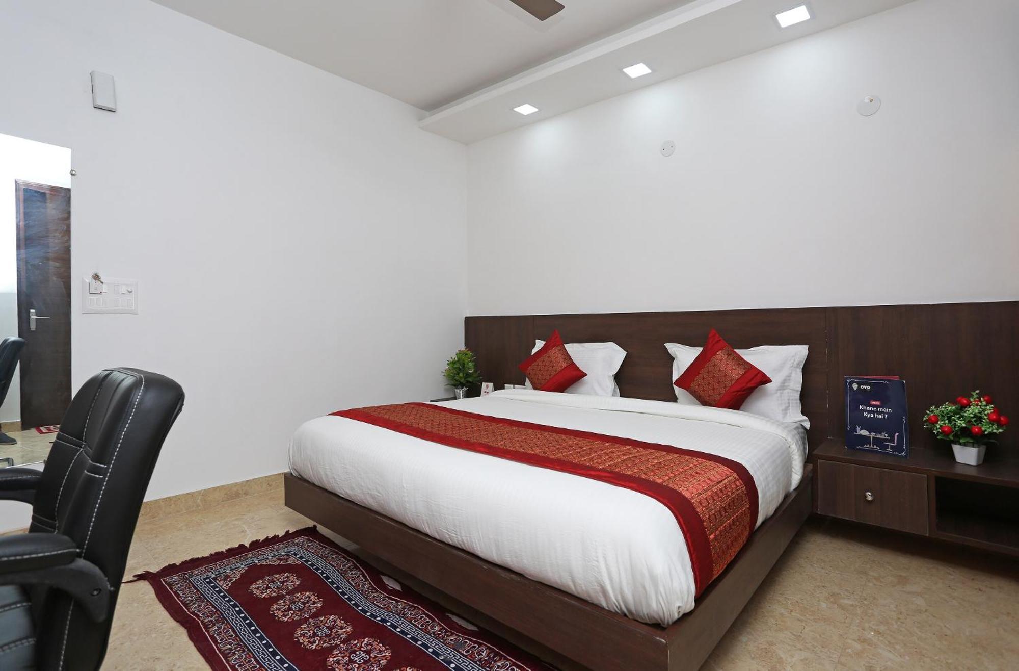 Hotel O Green Residency Near Appu Ghar グルガウン エクステリア 写真